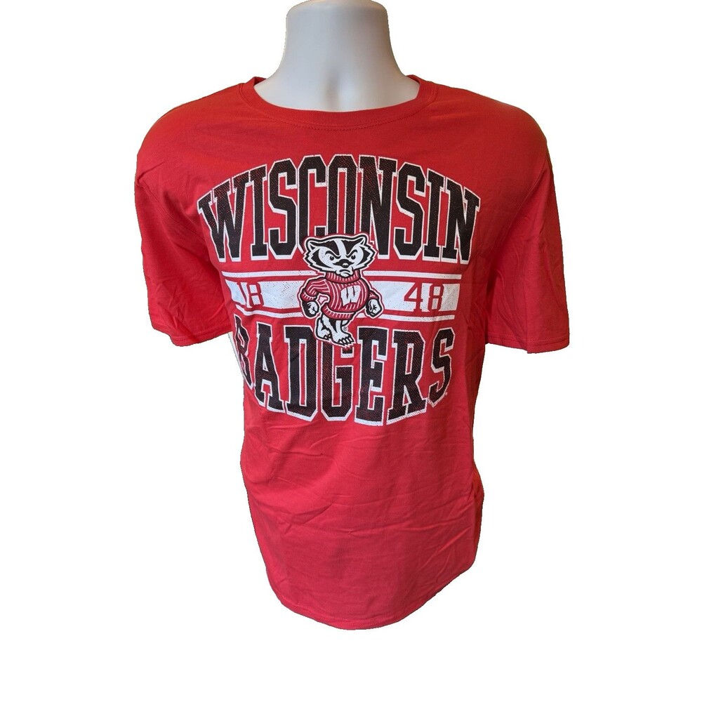 University Of Wisconsin Badgers T-Shirt Men's Size Large NEW Red Cotton w/ Bucky